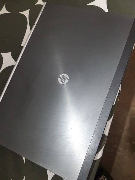 HP Elitebook 8460w 1
