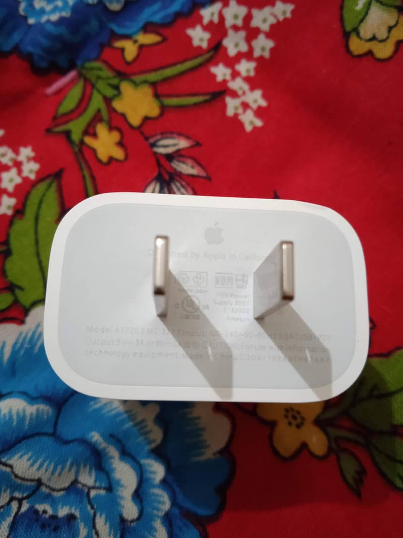 Iphone charger 20w 100% Genuine With waranty 0