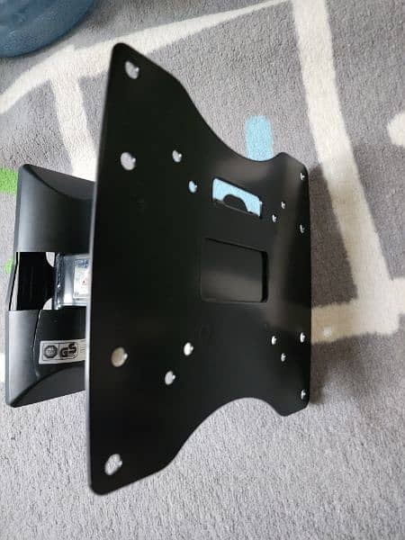 LED TV Wall Mount by NORTH BAYOU 2