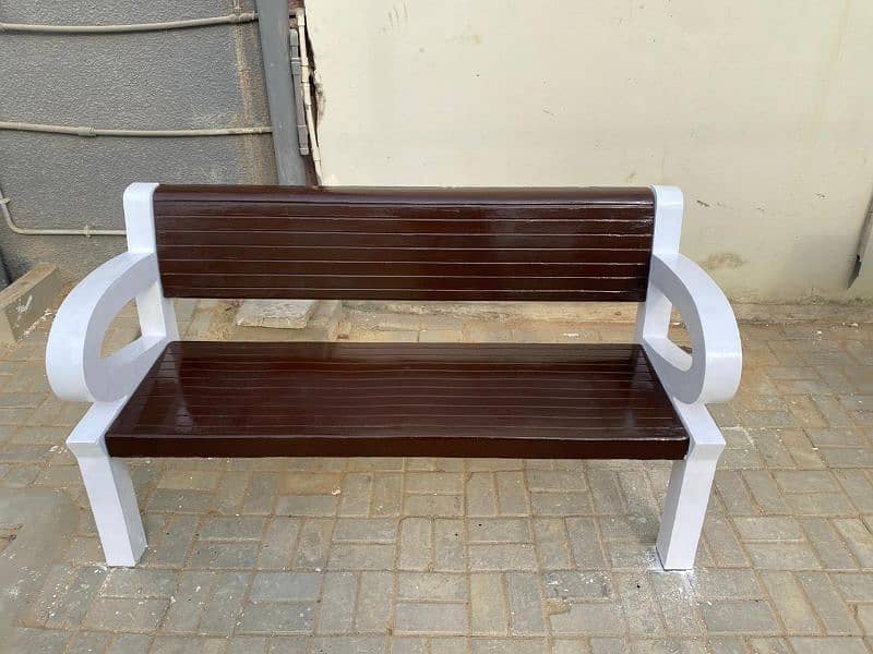 Whether resistance Garden Benches 0