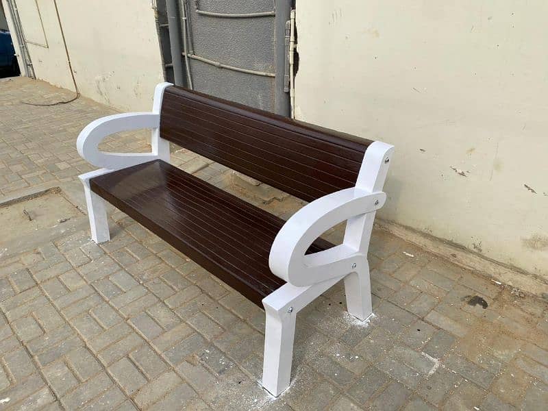 Whether resistance Garden Benches 8