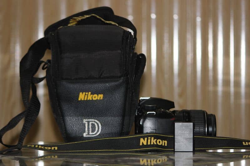 Nikon d3200 fresh piece with kit lens 3