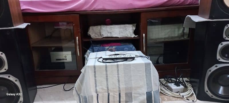 Hifi sound system table/rack available for urgent sale. 2