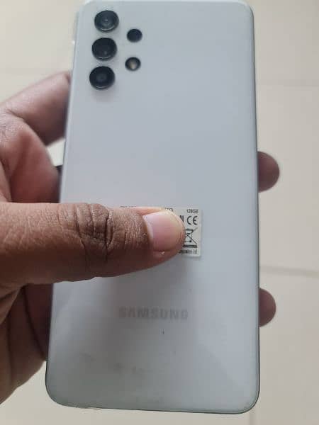 Selling Samsung A32 6/128 White Color official PTA 1