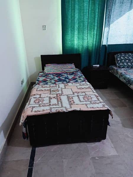 Bed space For Rent -Hostel 1