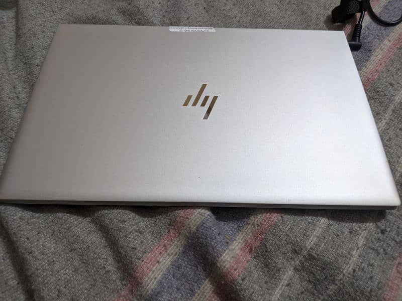 laptop HP 840 G7 i7 10th Generation Ram 16GB Rom 256 SSD 4