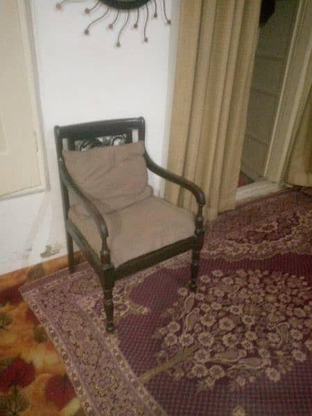 chairs for sale very good condition solid wood 1