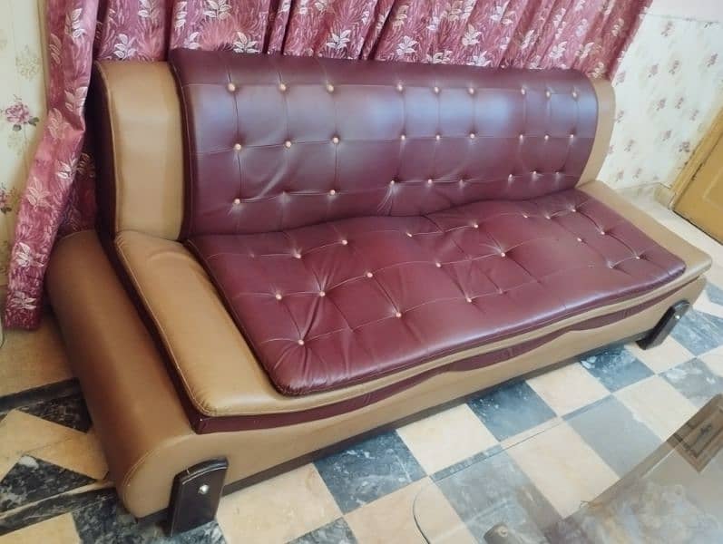 5 Seater Sofa Set in Good Condition 5