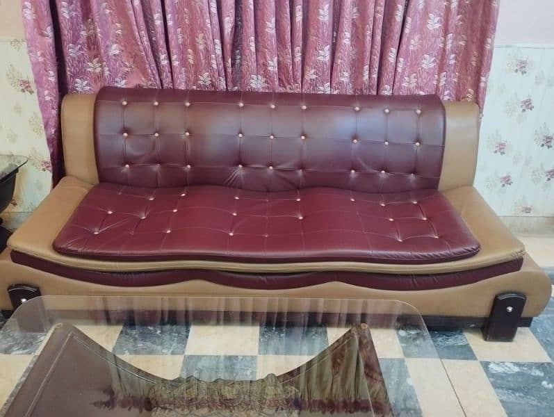 5 Seater Sofa Set in Good Condition 7