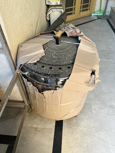 Brand new tandoor with complete accessories