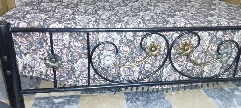 Selling King Size Iron Bed (with Mattress) 9