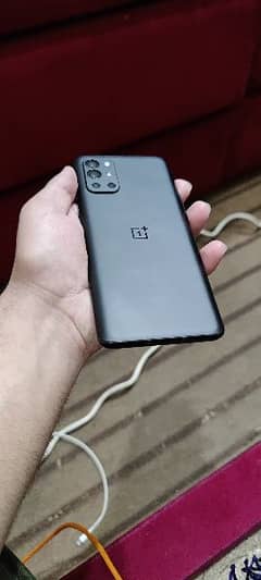 OnePlus 9r 8/256 dual physical sim approved 10/10