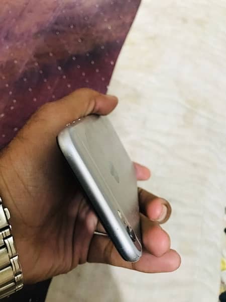 Iphone 6s Fingerprint Ok , PTA prove, Available for Parts 5