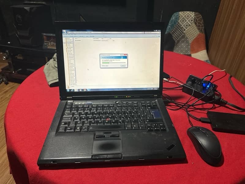 T400 Lenovo 4