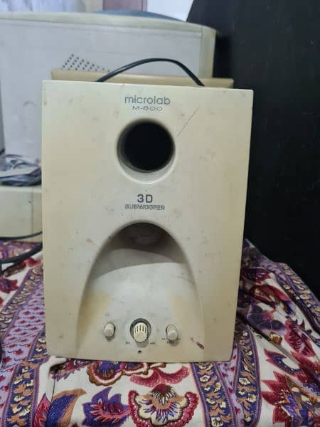 speakers 1
