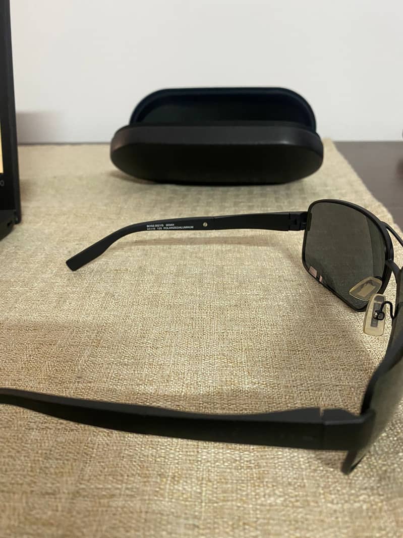 Sunglasses /Hugo Boss 1