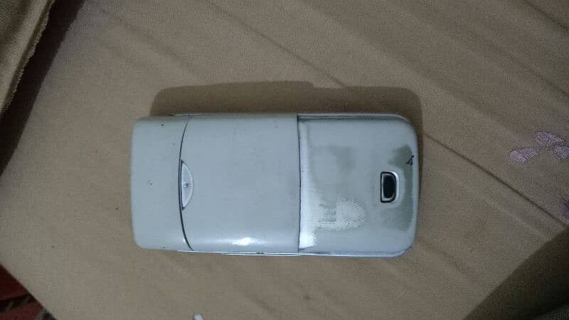 Nokia 6680 very good condition 3