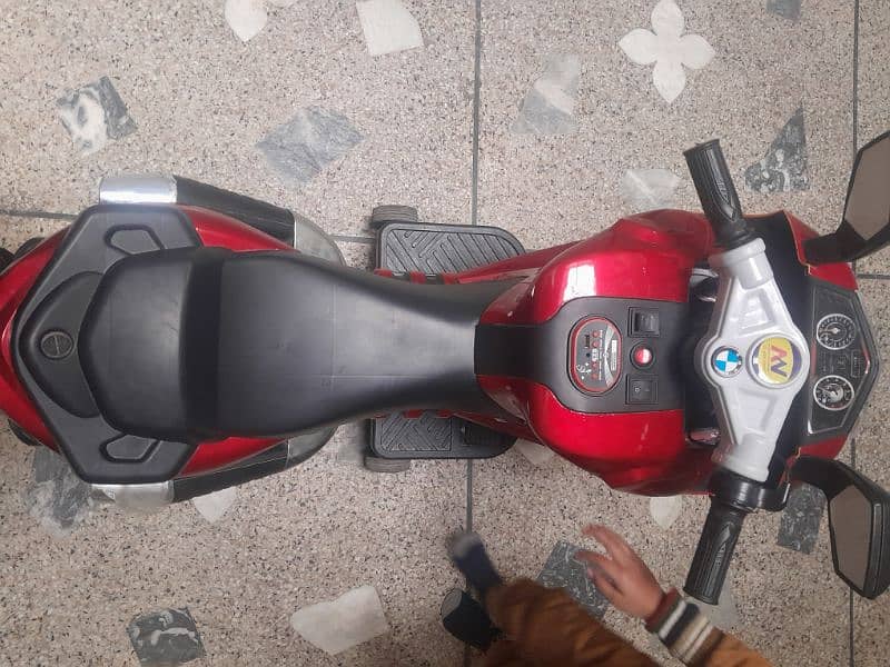 kids hawa bike with lighting,music and also used USB i have two bikes 8