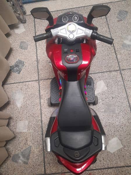 kids hawa bike with lighting,music and also used USB i have two bikes 12
