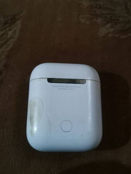 apple airpod original charging case 4