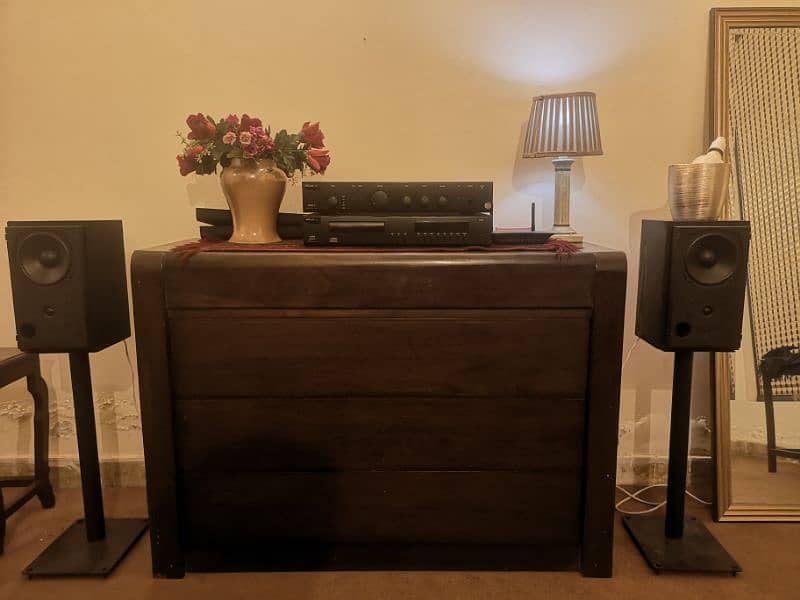 Mission Stereo Bookshelf Speakers 0