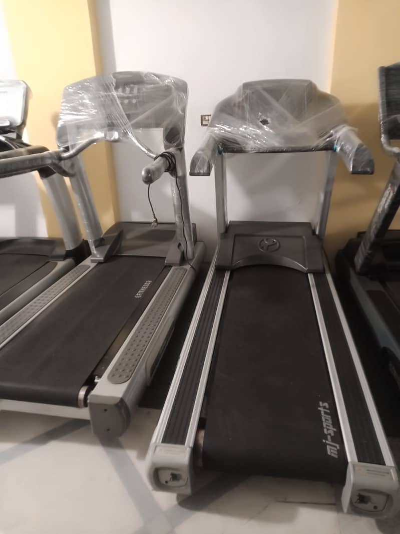 Twister /Treadmill Running Machine / Eletctric treadmill/gym equipment 4