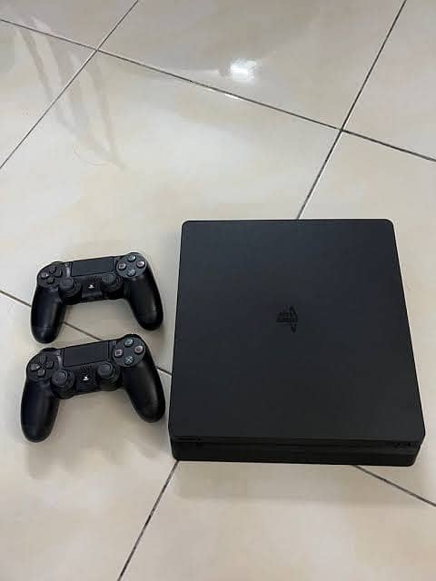 PS4 slim 2.5 TB jailbreak 0