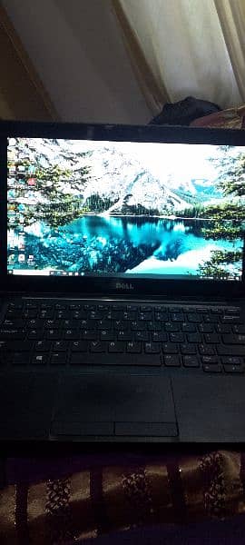 Dell core i5 7G good condition tuch and tyep 3