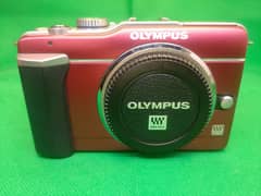 Olympus Pen E-PL1 Mirrorless DSLR body without lens (QUETTA location)