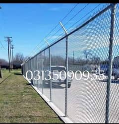Chainlink Fence / Razor Wire Barbed Wire Security Fence Weld mesh
