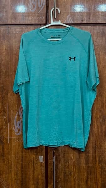 Under Armour XL T shirts and polos 3k each 12