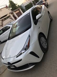 TOYOTA PRIUS S PACKAGE FOR SALE