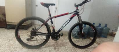 SHIMANO BICYCLE IN RUNNING CONDITION 10/10 VIP CYCLE 10 GEARS
