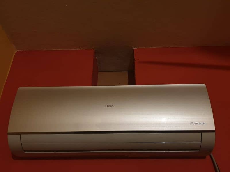 Haier 1.5 ton Inverter Ac heat and cool in genuine condition 0