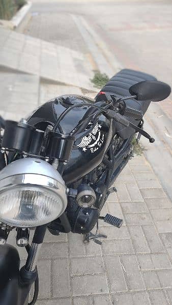 honda sports 200cc scrambler bike 0