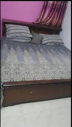 double bed with matress