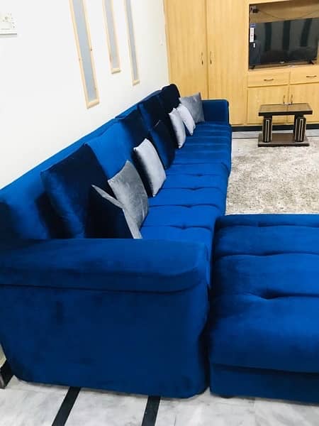 5 and 7 seater Sofa Set available 1