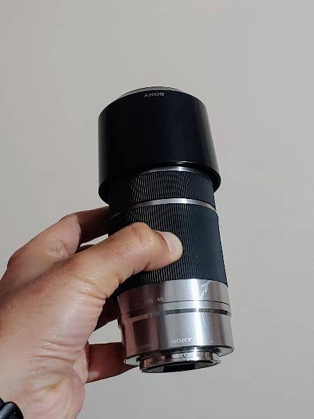Sony Lens 55-210mm F4.5 - 6.3 oss 1