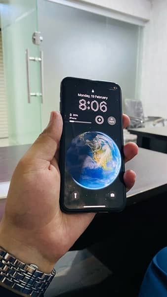 IPHONE X 256GB PTA APPROVED 1