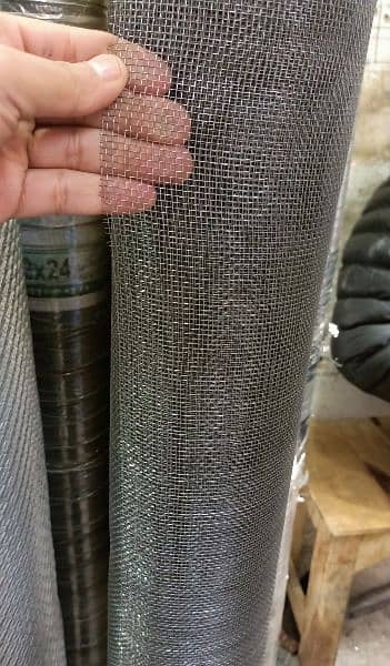 Chain link Jali Razor Wire Barbed Wire Security Fence Weld mesh 17