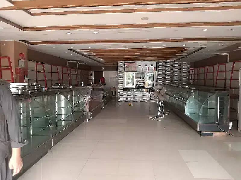 Counter /Bakery Counter / Chilled Counter/ Imported Glass 17