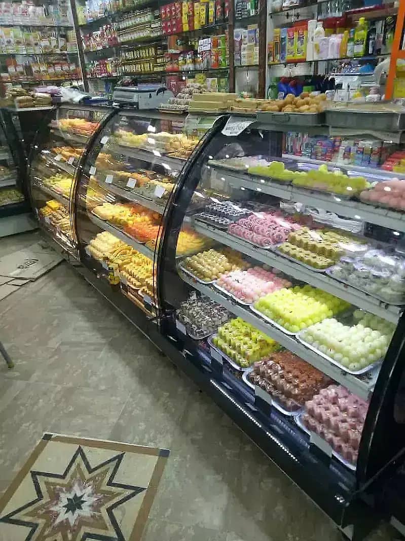 Counter /Bakery Counter / Chilled Counter/ Imported Glass 19