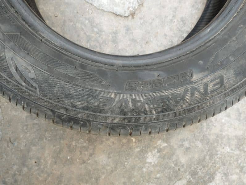 Dunlop Tyre 175/70/14 For honda city vitz baleno Japanese cars 2