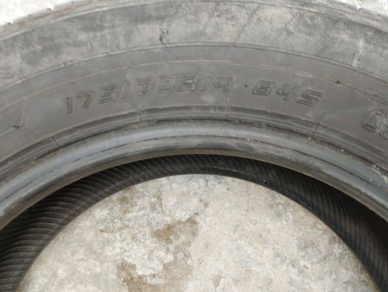 Dunlop Tyre 175/70/14 For honda city vitz baleno Japanese cars 5