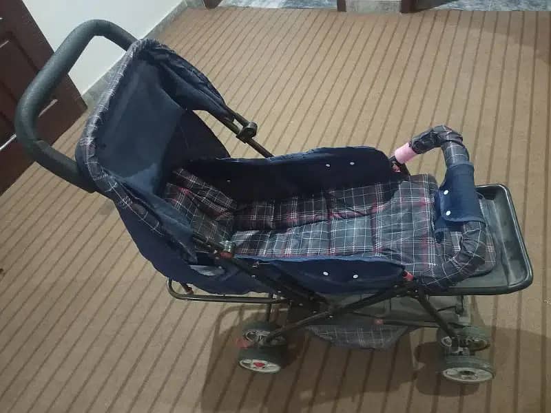 Used baby pram / Stroller 3