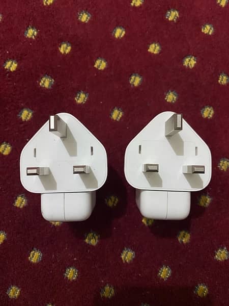 iPhone original chargers 0