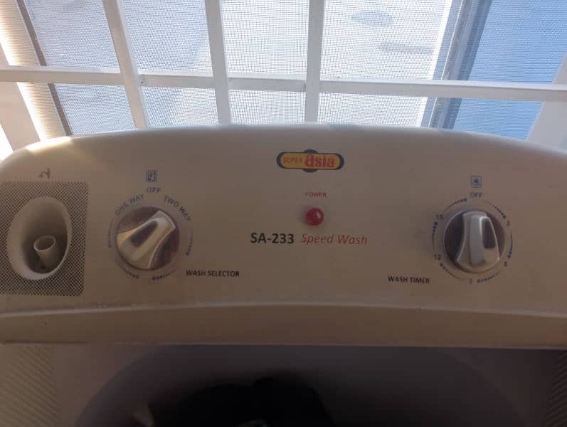 Super Asia Washing machine with dryer 1