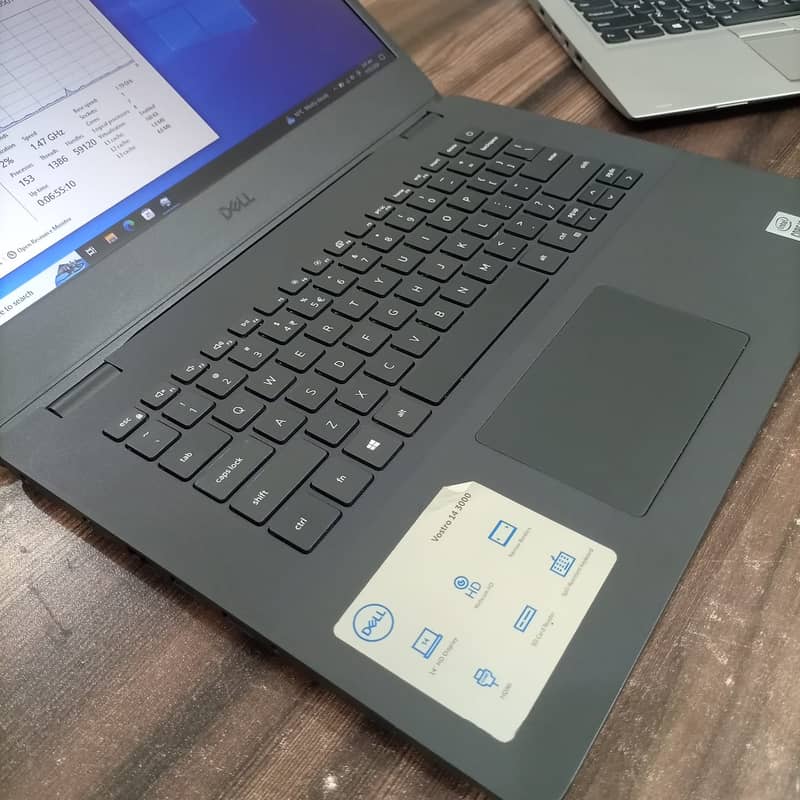 DELL Vostro 14 3000 Core i3 10th 1005G1 Gen 8GB Ram 256GB SSD 12