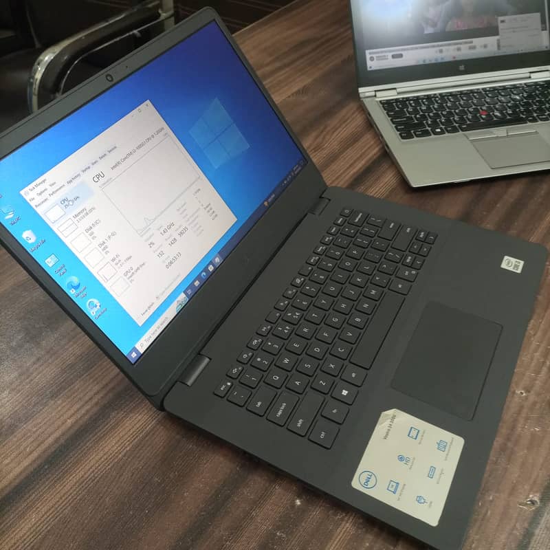 DELL Vostro 14 3000 Core i3 10th 1005G1 Gen 8GB Ram 256GB SSD 13