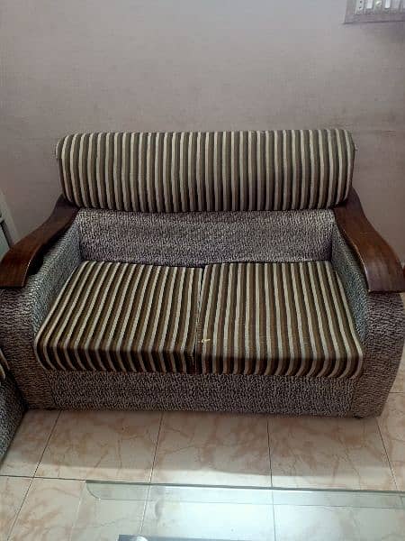 7 seeter sofa set 3